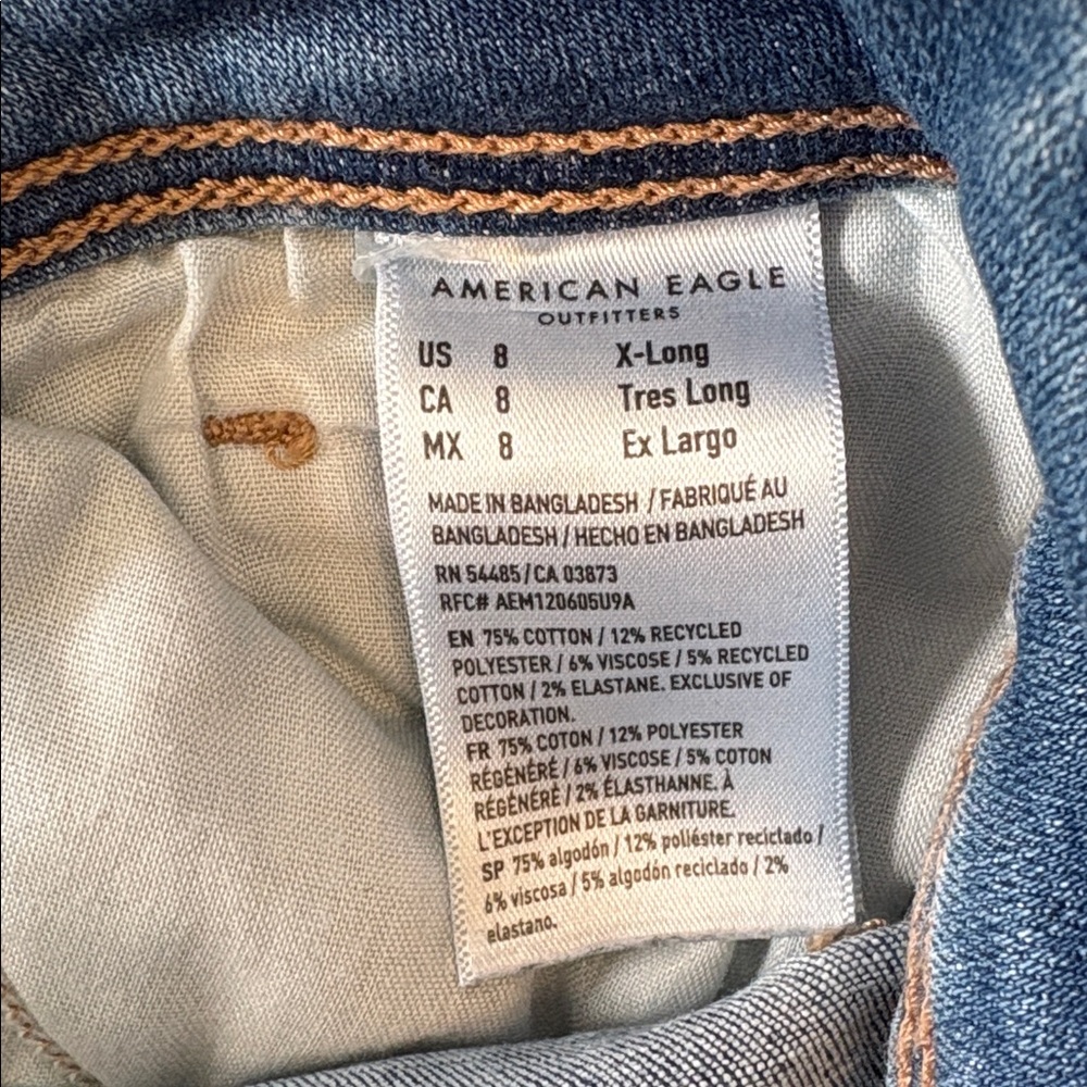 American Eagle Outfitters Kick Boot Jeans - Size 8 X-Long - Picture 6 of 10